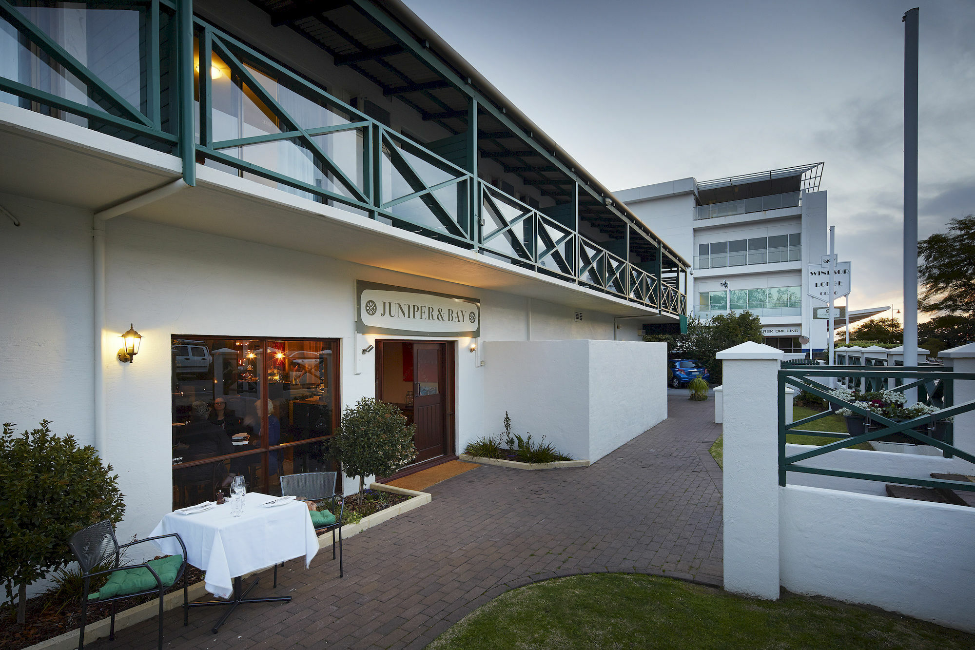 Windsor Lodge Perth Exterior photo