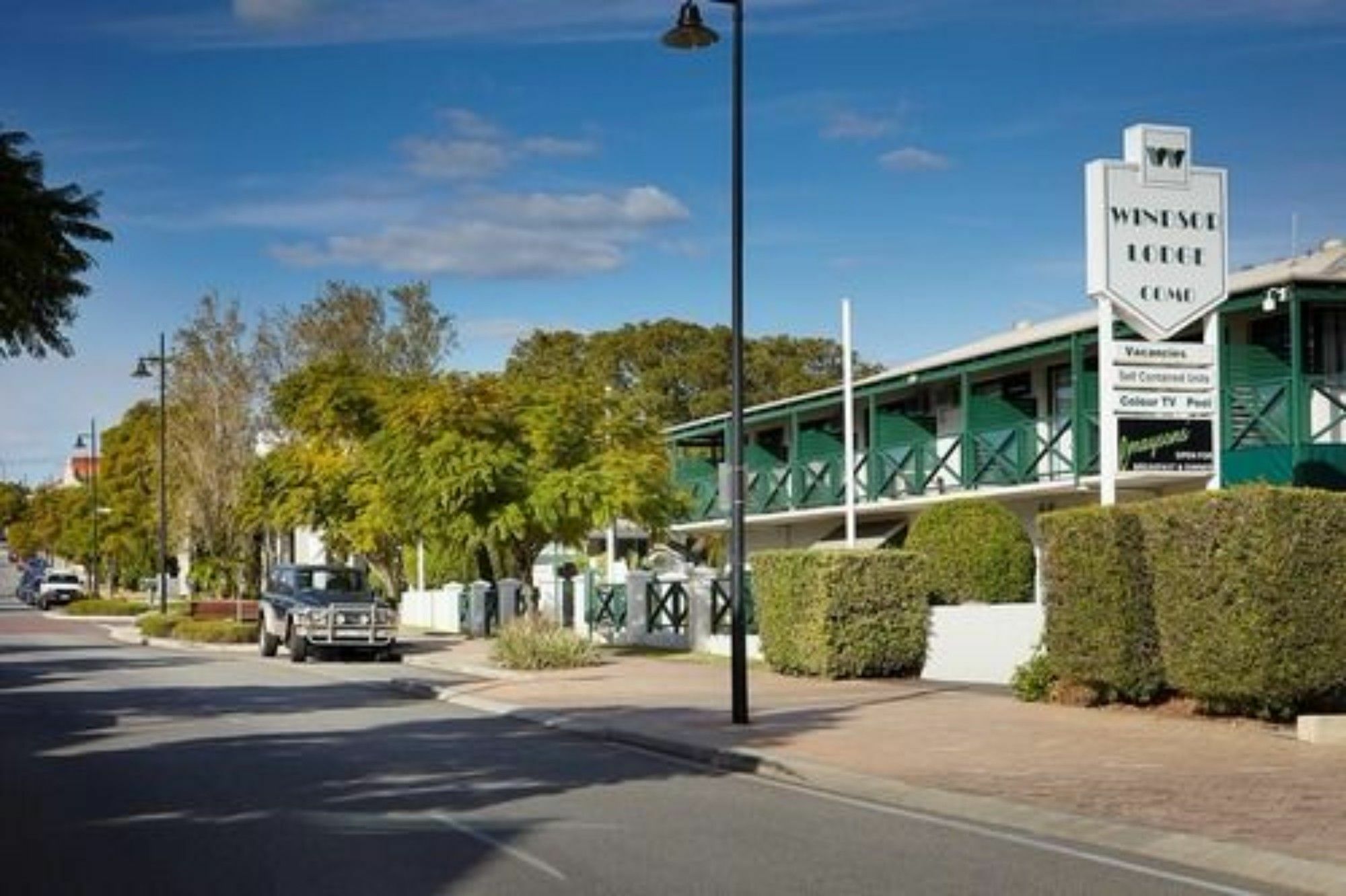 Windsor Lodge Perth Exterior photo