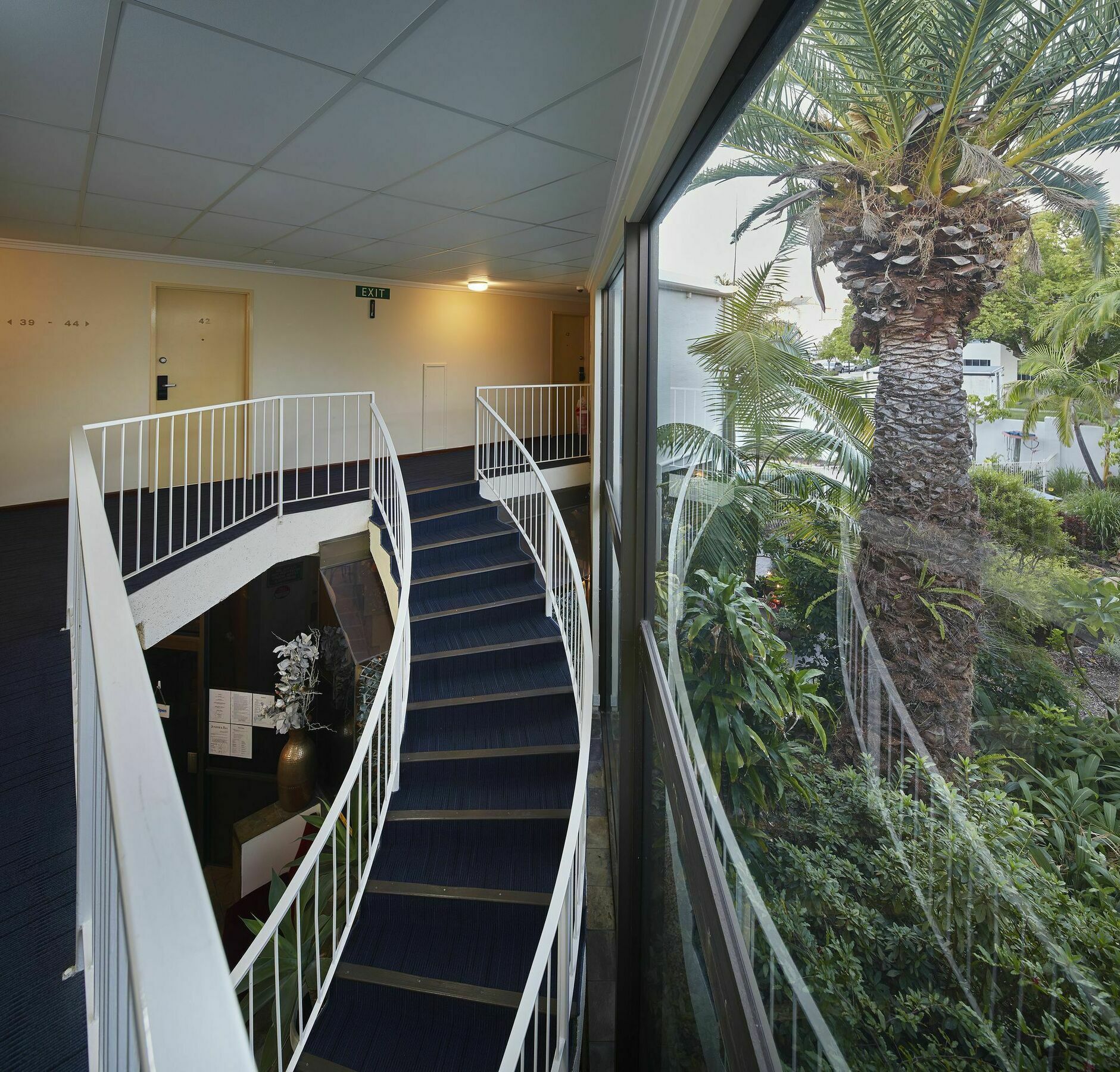 Windsor Lodge Perth Exterior photo